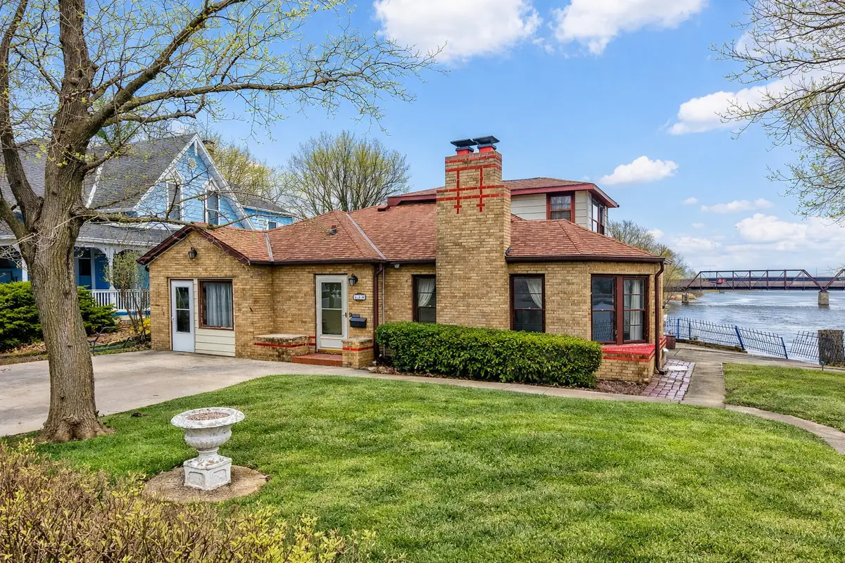 226 Clay Street, Ottawa, IL 61350 - #1