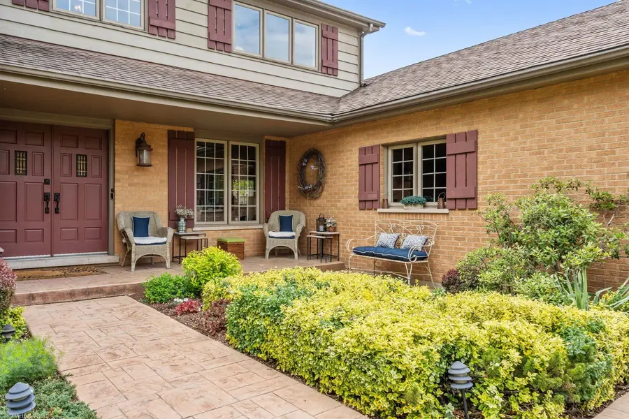 2s658 Avenue Vendome, Oak Brook, IL 60523 - Image #2