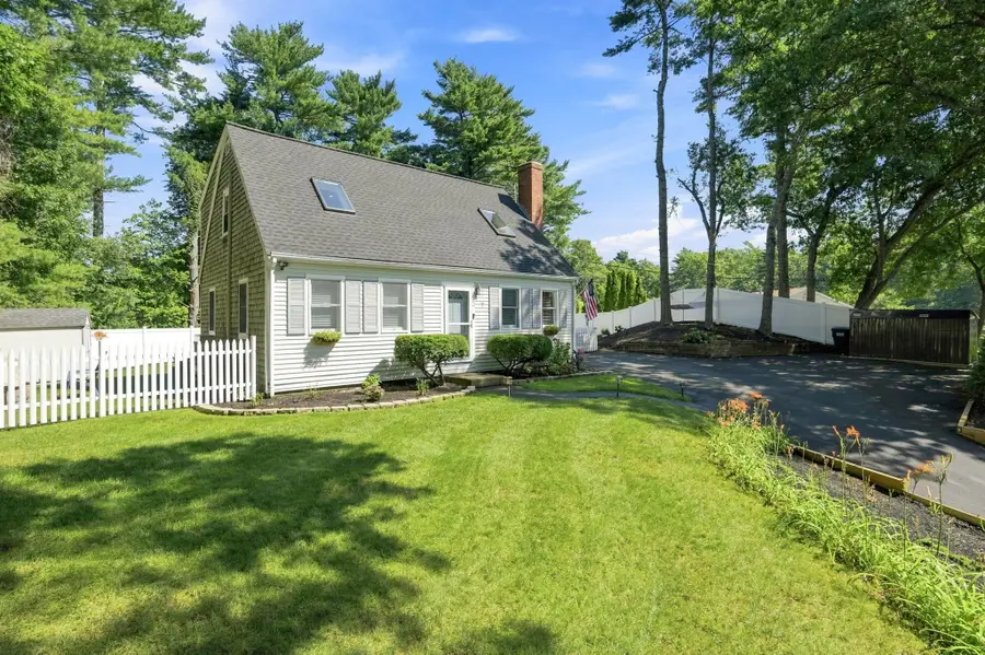 7 Lascala Ave, Plymouth, MA 02360 - #3