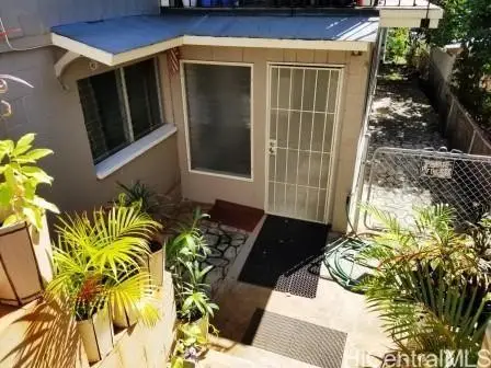 4354 Likini Street, Honolulu, HI 96818