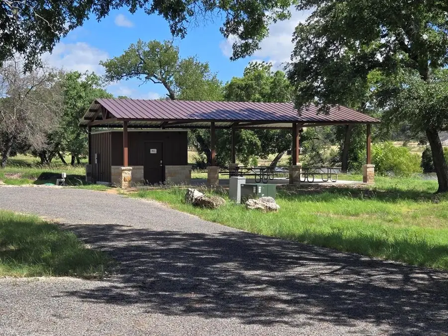 000 Dekoch Ridge, Kerrville, TX 78028 - #2