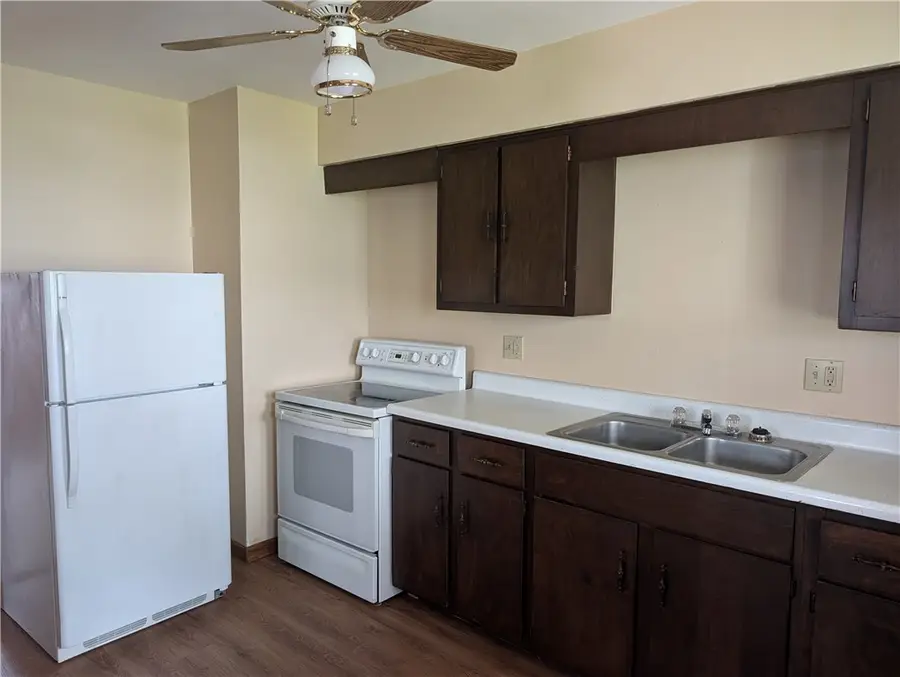 623.5 Conrad, Charleroi, PA 15022 - #2