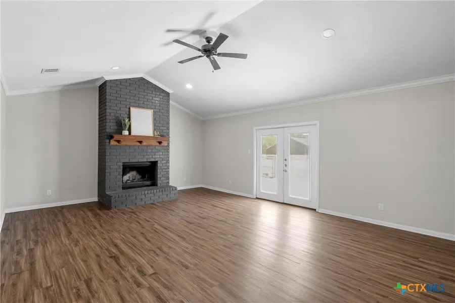 154 Longhorn Parkway, Axtell, TX 76624 - #2