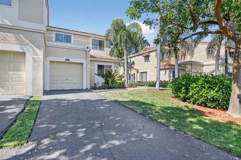 3473 Deer Creek Palladian Cir, Deerfield Beach, FL 33442 - Image #3