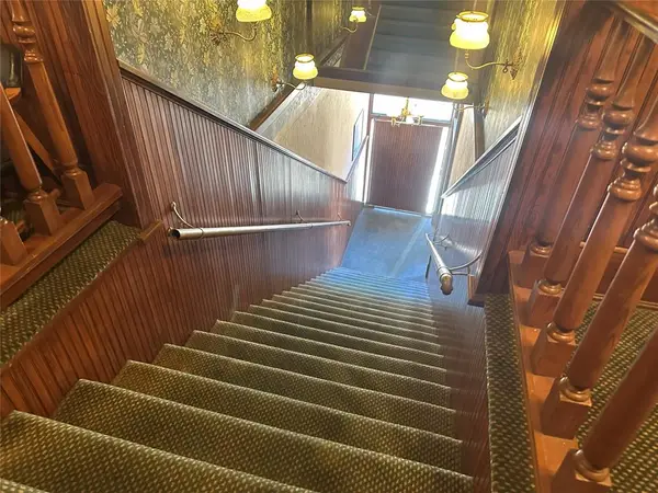 108 S Division, Office Suite #211 Street, Guthrie, OK 73044