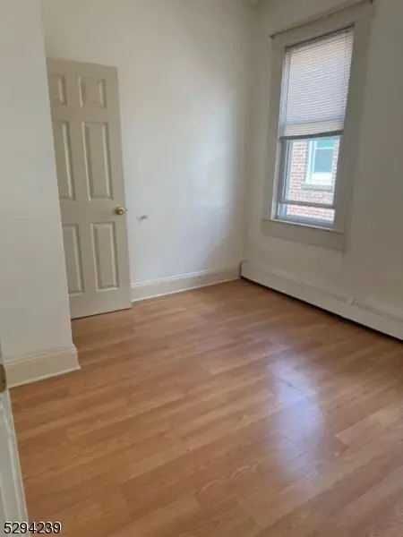 22 E Price St, Linden, NJ 07036-3047 - #3