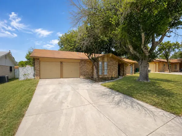 4231 EAGLE NEST, San Antonio, TX 78233