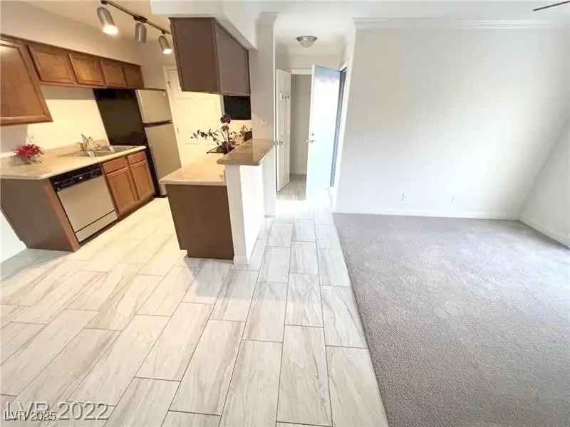 3135 S Mojave Road #241, Las Vegas, NV 89121 - #2