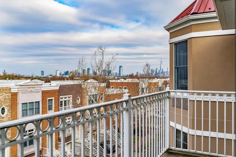 30 CONSTITUTION WAY #404, Jersey City, NJ 07305 - #2