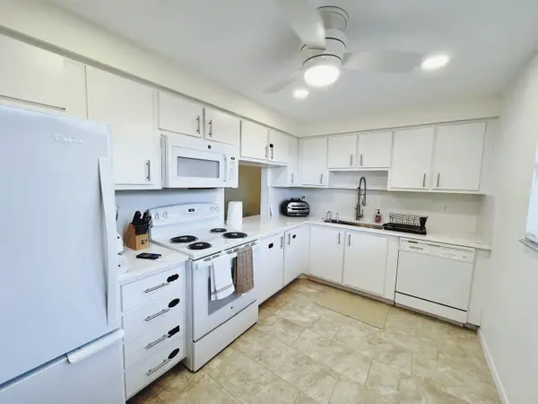 7080 Nova Drive #Unit 307b, Davie, FL 33317