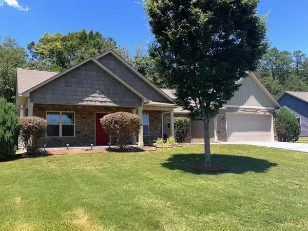 211 Gilmore Circle SW, Calhoun, GA 30701