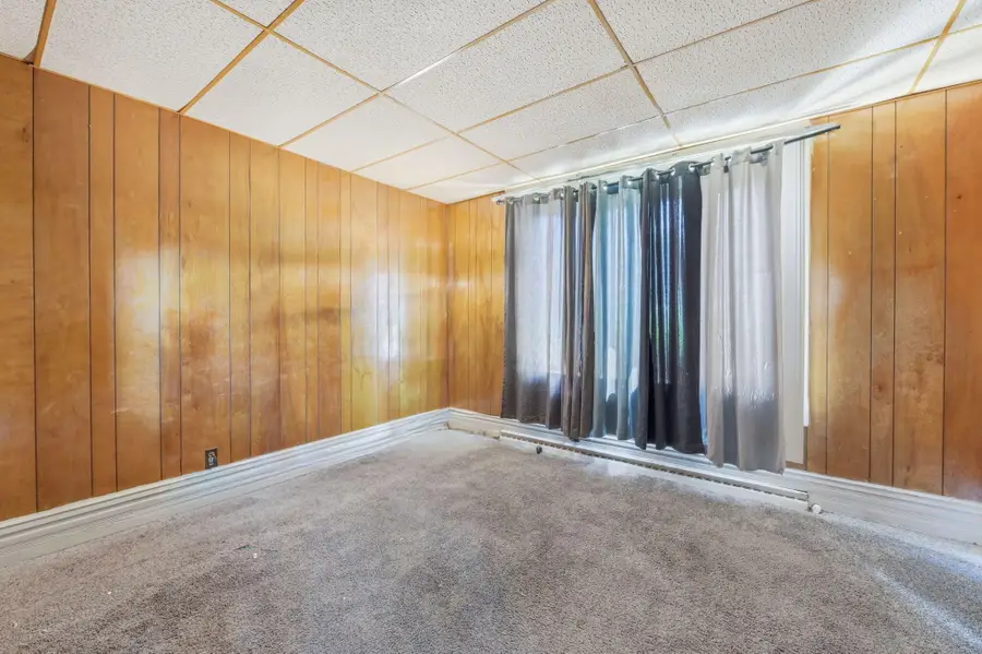 1412 S 32nd St, Milwaukee, WI 53215 - #3