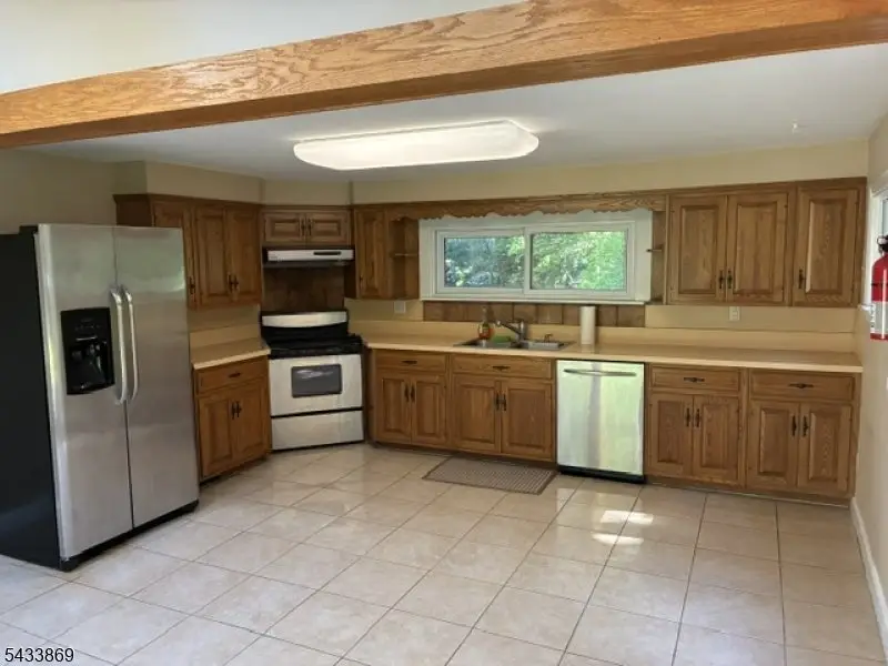 19 Crescent Rd, Wayne, NJ 07470 - #1