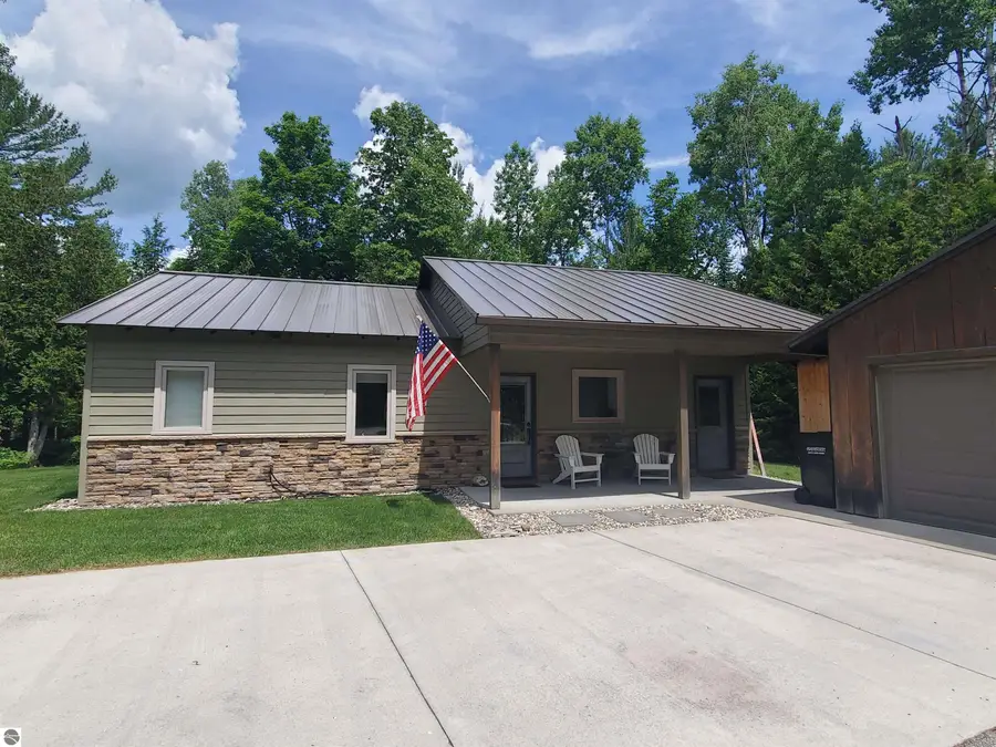 15706 Betsie River Drive, Thompsonville, MI 49683 - #2