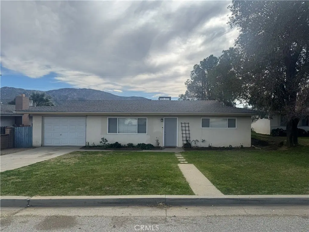 2062 W Lincoln, Banning, CA 92220 - #1