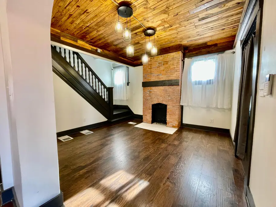 28 N Princeton Avenue, Columbus, OH 43222 - #3