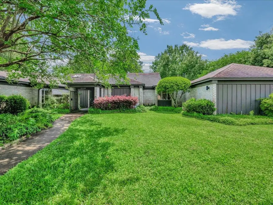 302 Crown Colony Drive, Lufkin, TX 75901 - #2