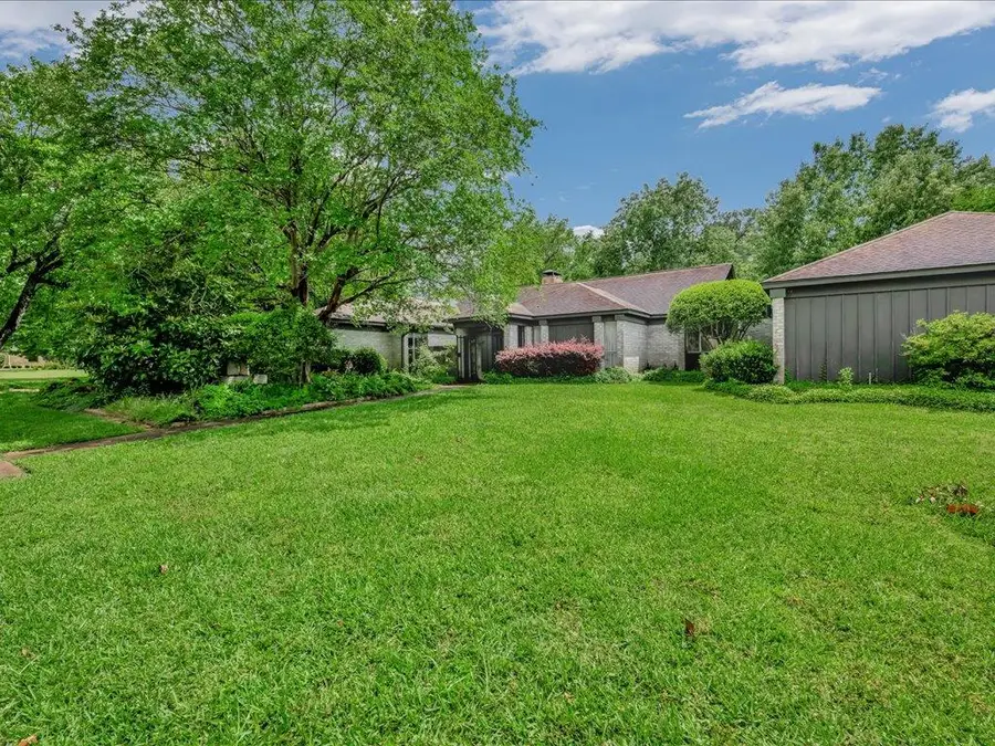 302 Crown Colony Drive, Lufkin, TX 75901 - #3