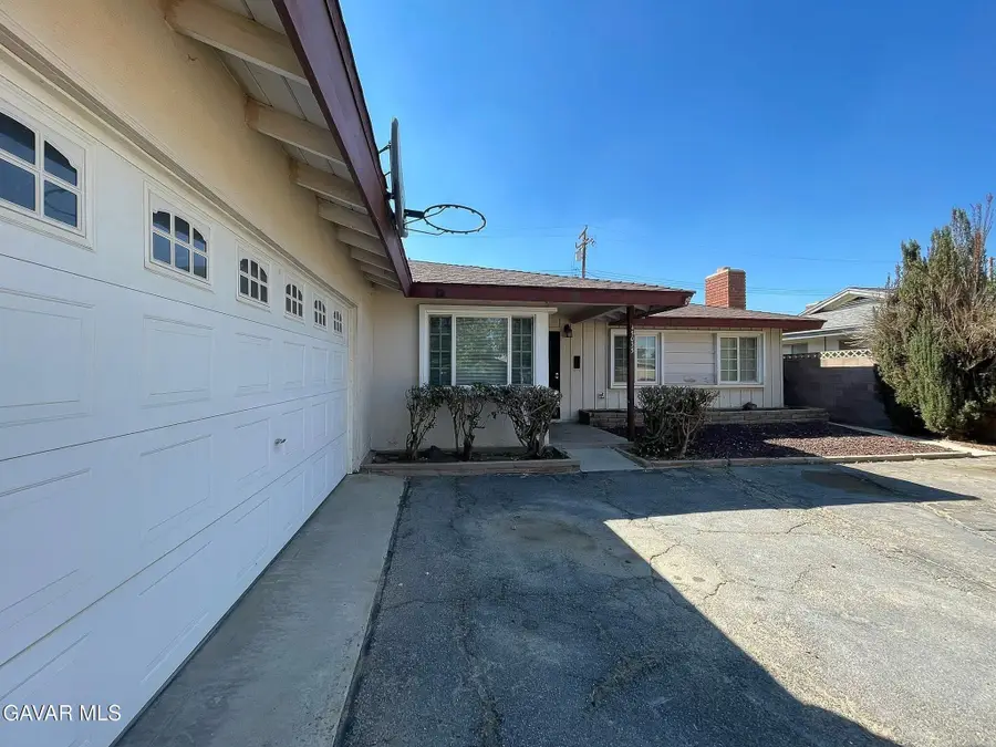 45035 W 18th Street, Lancaster, CA 93534 - Image #2