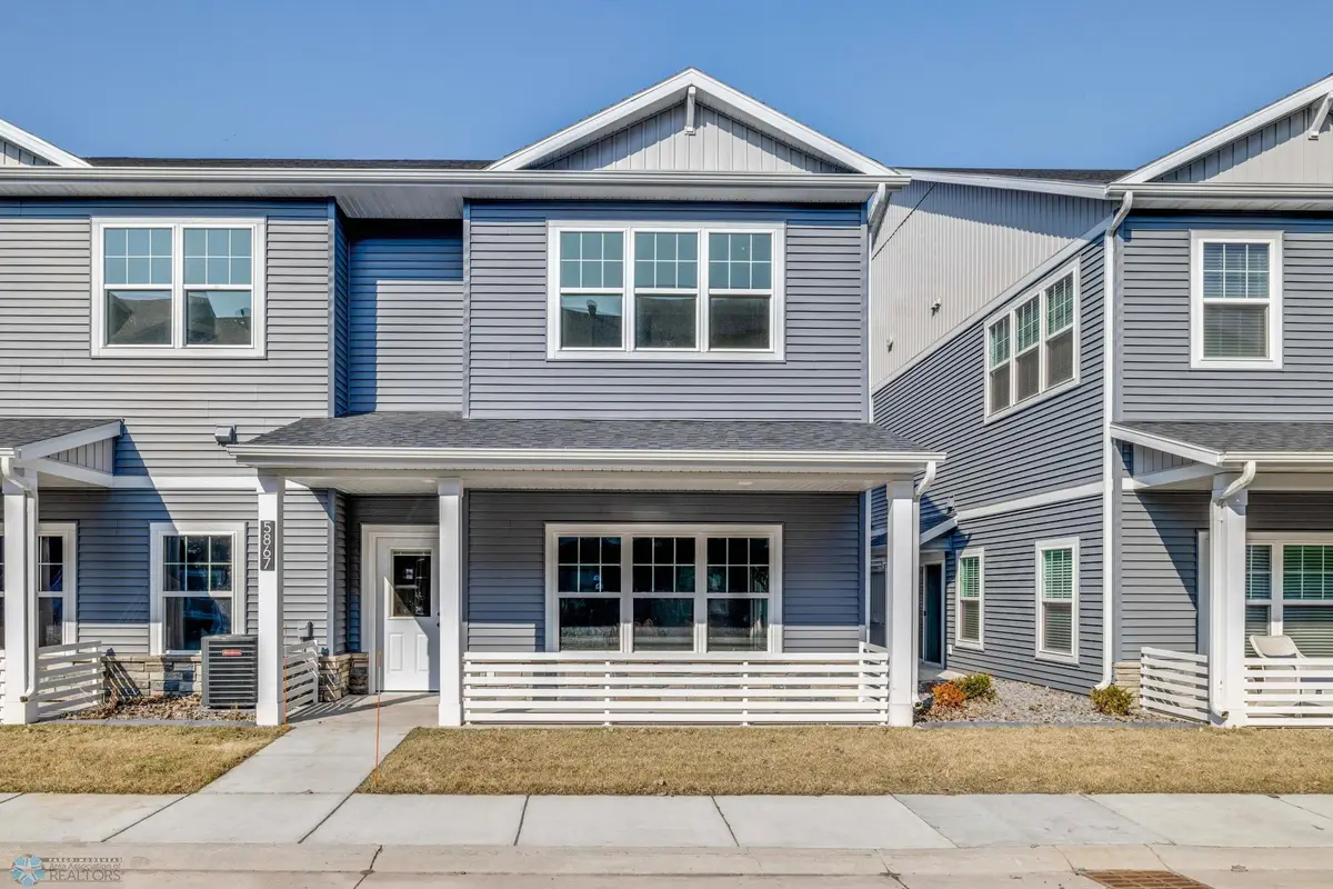 5883 41 Street S, Fargo, ND 58104 - Image #1