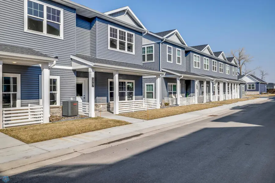 5883 41 Street S, Fargo, ND 58104 - Image #2