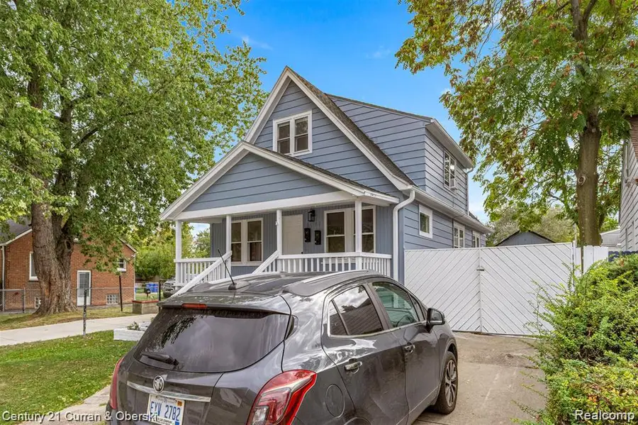 8086 Chalmers Avenue, Warren, MI 48089 - Image #3