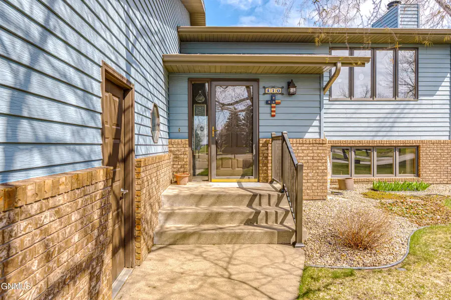 410 3rd St, Riverdale, ND 58565 - #3