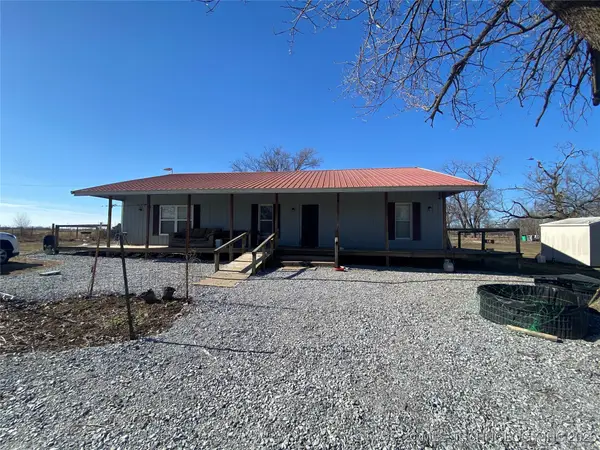 20218 E 430 Road, Jay, OK 74346