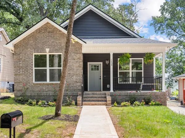 1208 Ohio Ave, Knoxville, TN 37921