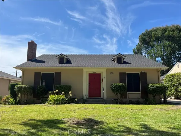 2440 Queensberry Rd, Pasadena, CA 91104