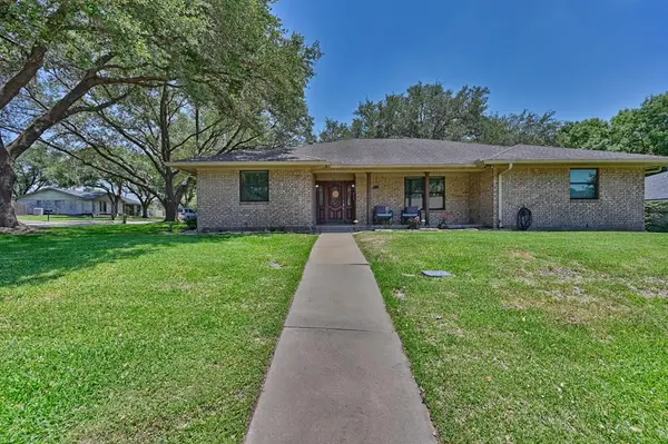 1600 Pecan Street, Brenham, TX 77833