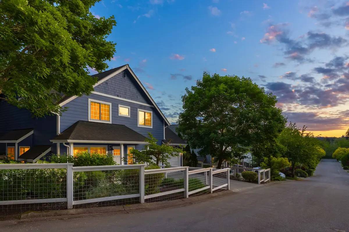 705 Moji Lane Nw, Bainbridge Island, WA 98110 - #1