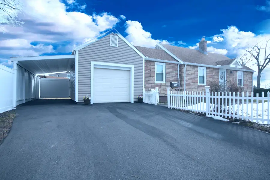 2415 Corbin Avenue, New Britain, CT 06053 - #2