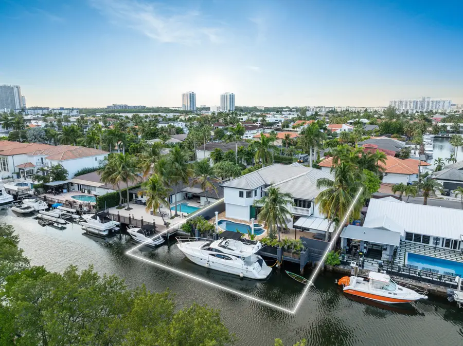 3400 NE 164th St, North Miami Beach, FL 33160 - #3