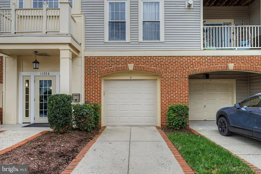 11326 Westbrook Lane #Unit 304, Fairfax, VA 22030 - #3