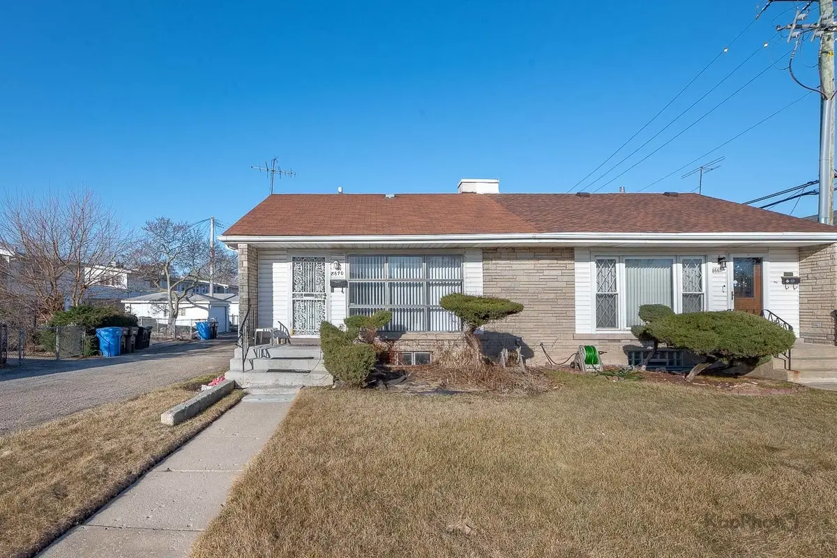 8670 S Kimbark Avenue, Chicago, IL 60619 - #1