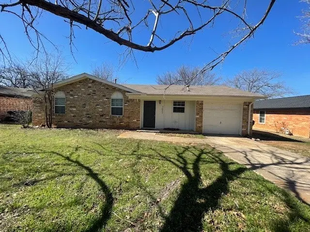 7033 Payte Lane, North Richland Hills, TX 76182 - #1