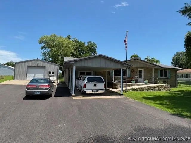 902 NE Rushwood Drive, Stigler, OK 74462 - Image #2