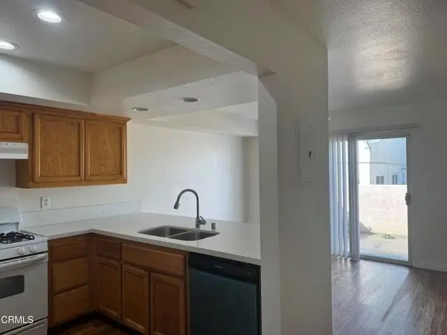 3115 Banning Ave #Unit B, Lynwood, CA 90262 - #3