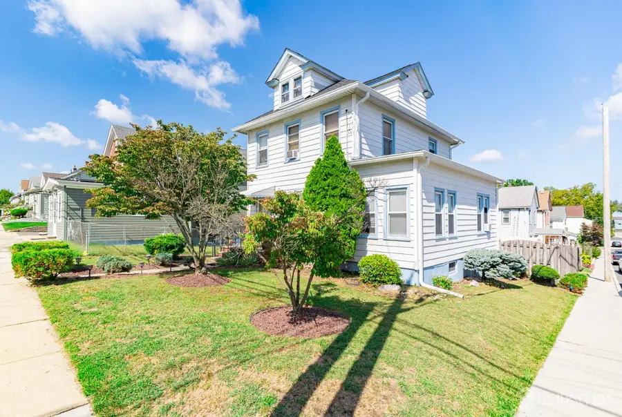 53 Dane St, Sayreville, NJ 08872 - Image #2