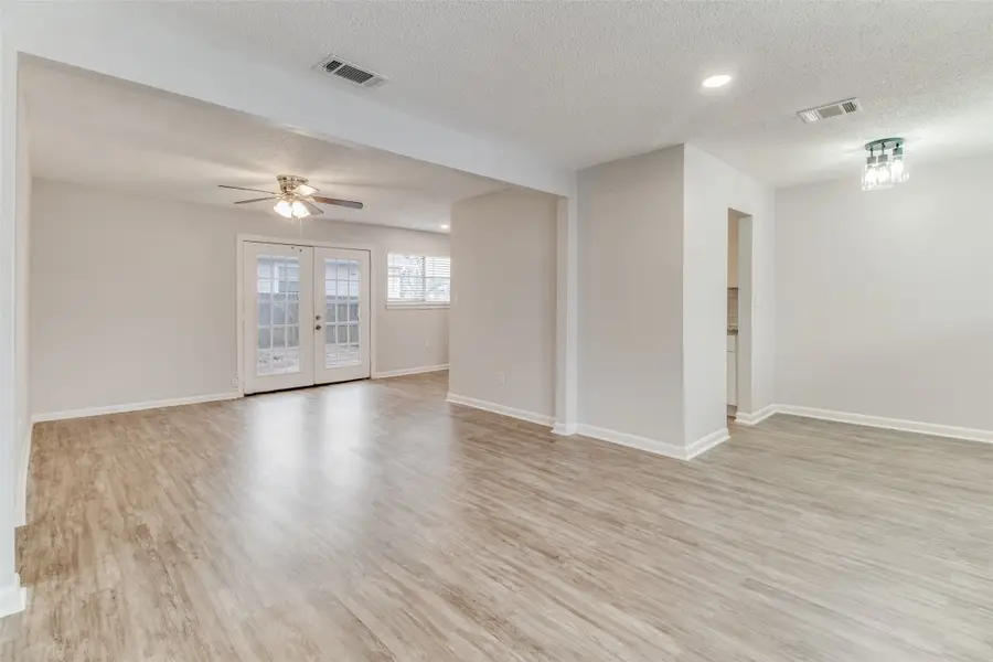 822 N Throckmorton Street, Sherman, TX 75090 - Image #2