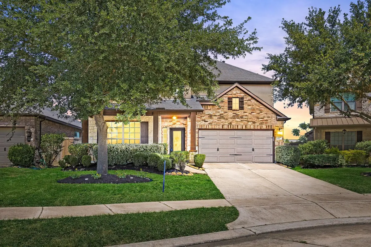 27106 Cottage Stream Lane, Fulshear, TX 77441 - Image #1