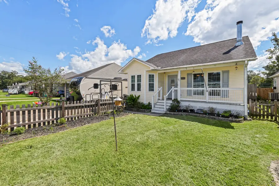 25430 Homestead Dr, Denham Springs, LA 70726 - #2