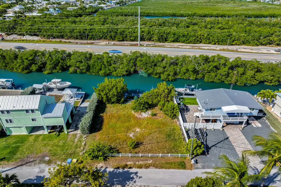 172 Iroquois Drive, Islamorada, FL 33036 - Image #2