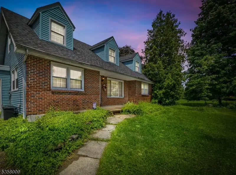 705 Warren Glen Rd, Bloomsbury, NJ 08804 - Image #1