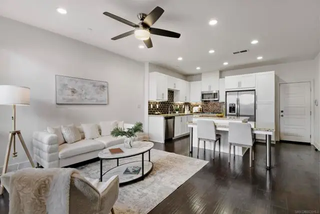 2624 Aperture Cir, San Diego, CA 92108 - #3