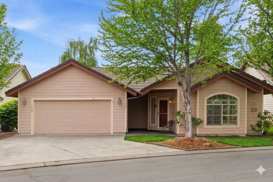 1736 NW Nickernut Place, Redmond, OR 97756 - #2