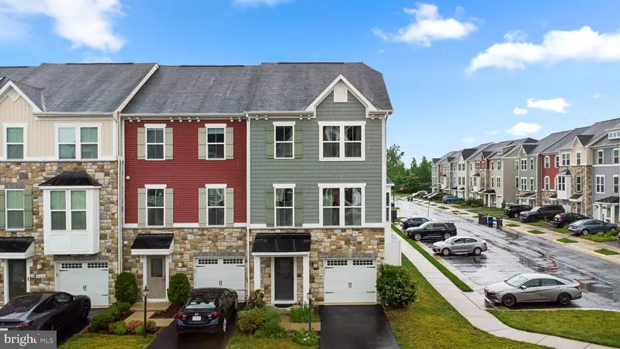 41690 Mcmonagle Square, Aldie, VA 20105 - #2