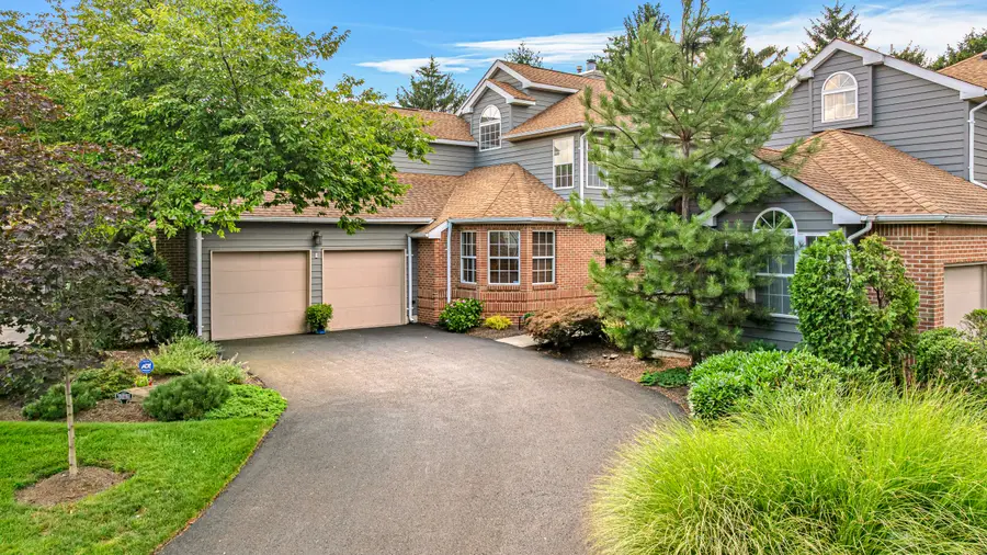 -9 Inverness Court, Forsgate, NJ 08831 - Image #2
