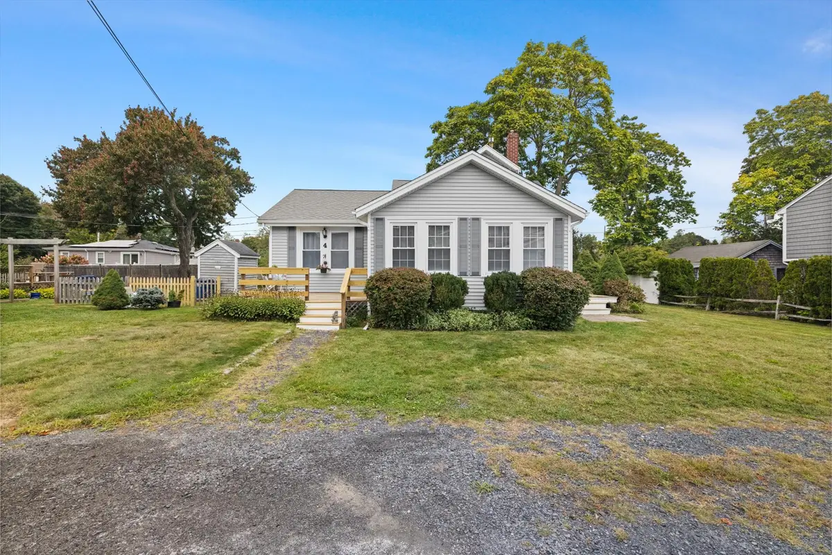 4 Wharf Ln, Kingston, MA 02364 - #1